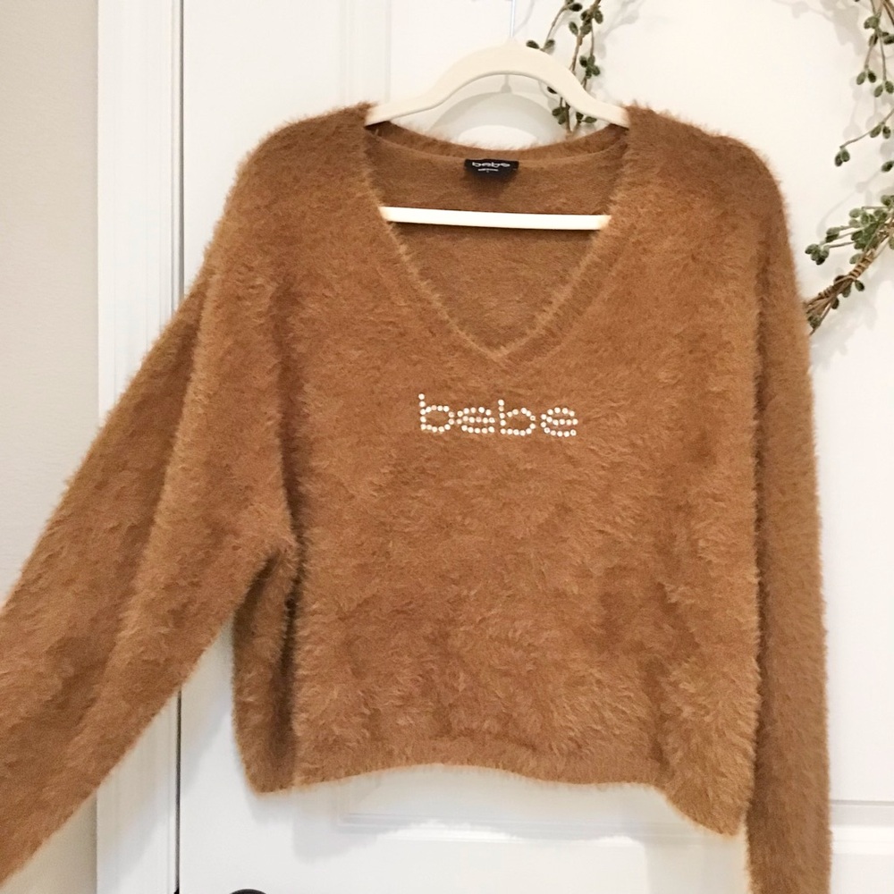 bebe Fuzzy Cropped Sweater Golden Brown Size L, EUC